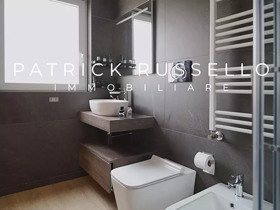 Immagine 26 di Quadrilocale in vendita  in Via Morselli 63 a Gela