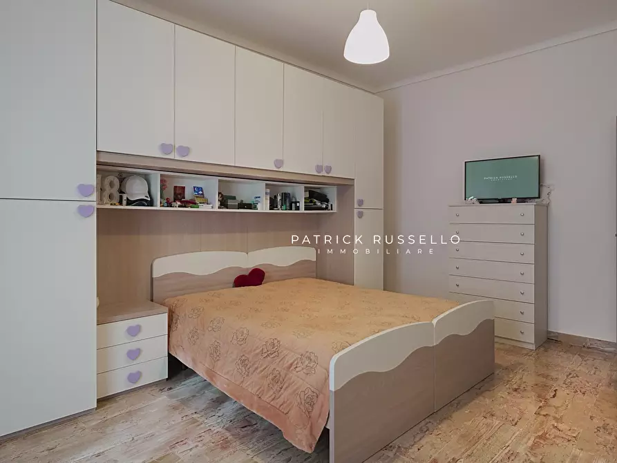 Immagine 13 di Quadrilocale in vendita  in Via Calabria 55 a Gela