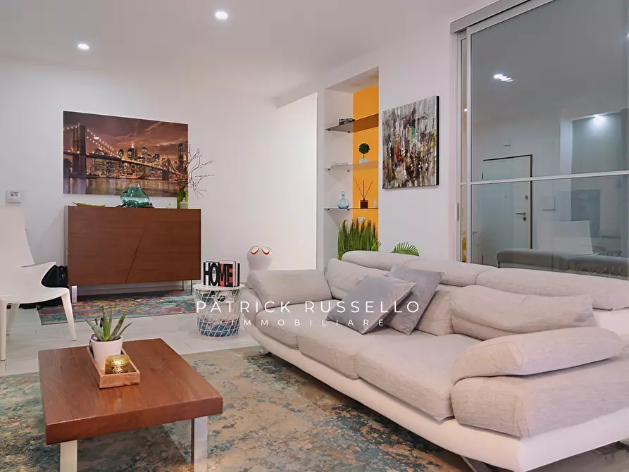 Immagine 2 di Trilocale in vendita  in Via Cartesio 46 a Gela