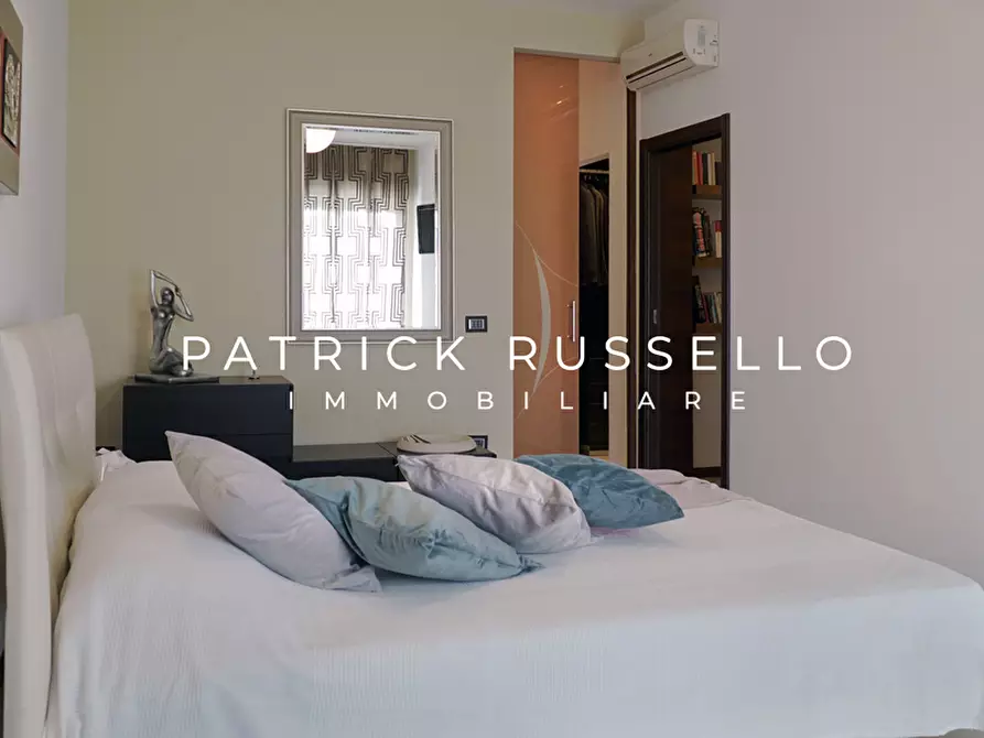 Immagine 11 di Trilocale in vendita  in Via Lupi, 37 a Gela