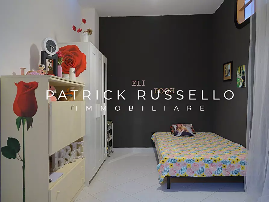 Immagine 14 di Quadrilocale in vendita  in Via Giacomo Amato 15 a Gela