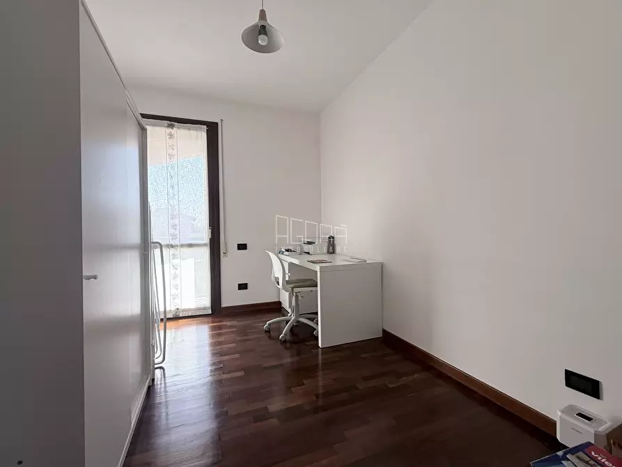 Immagine 10 di Casa indipendente in vendita  a Rovigo
