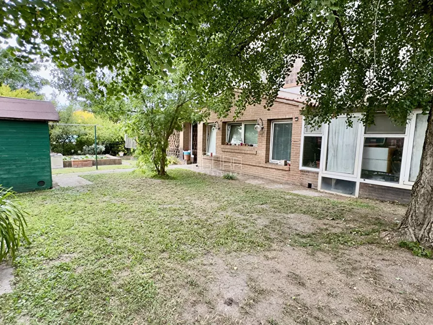 Immagine 6 di Villa in vendita  in Via Santa Lucia 283 a Arqua' Polesine