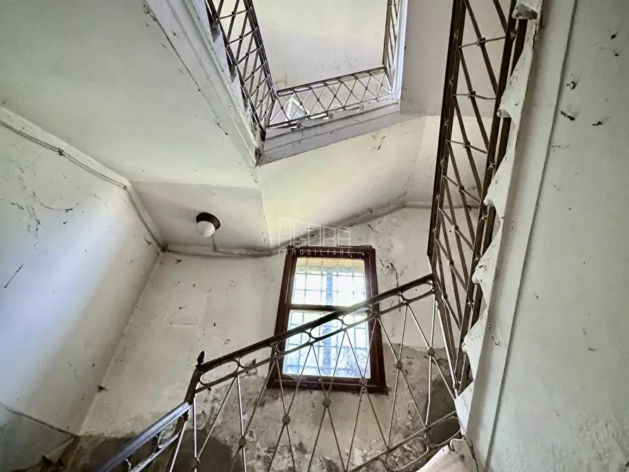 Immagine 18 di Villa in vendita  in Via Giotto 45 a Rovigo