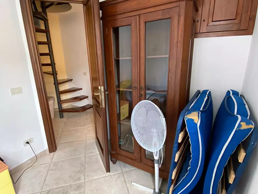 Immagine 2 di Terratetto in affitto  a Viareggio