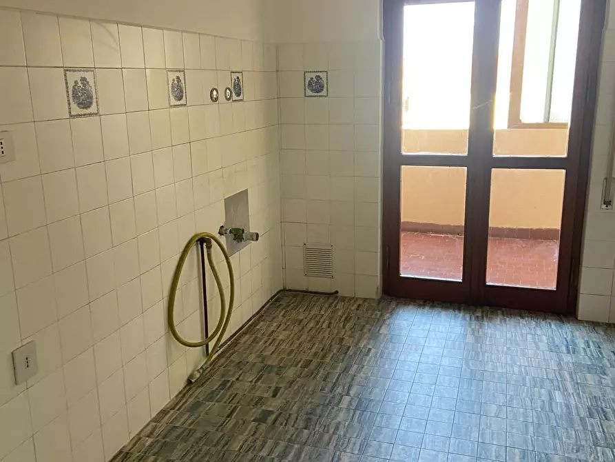 Immagine 6 di Appartamento in affitto  a Viareggio