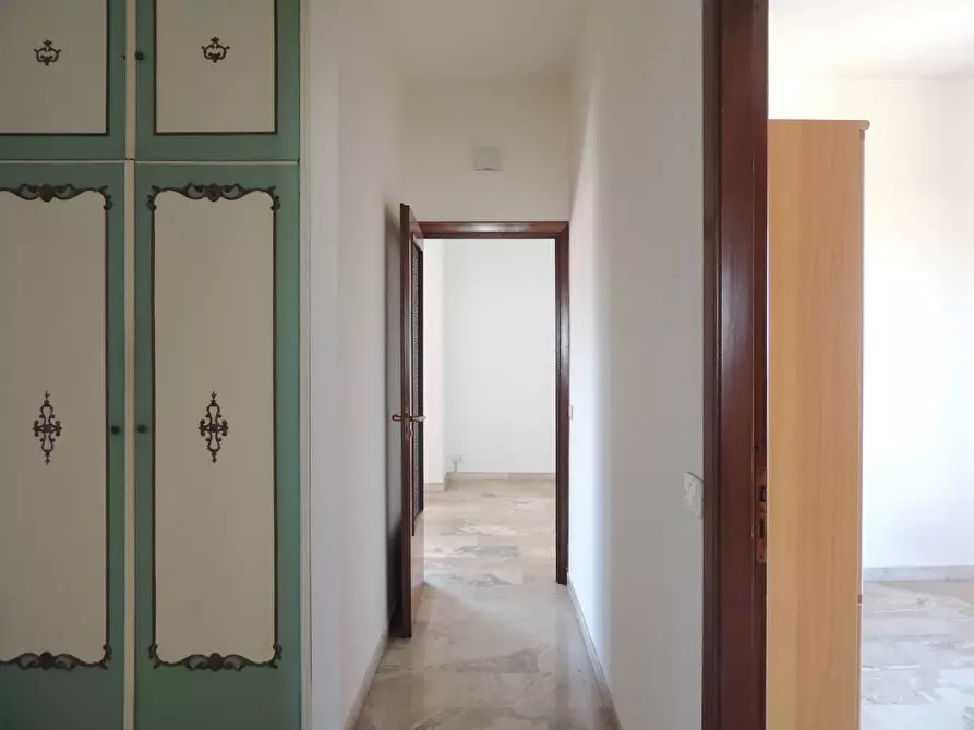 Immagine 19 di Quadrilocale in vendita  in Via Monti Iblei 11 a Tremestieri Etneo