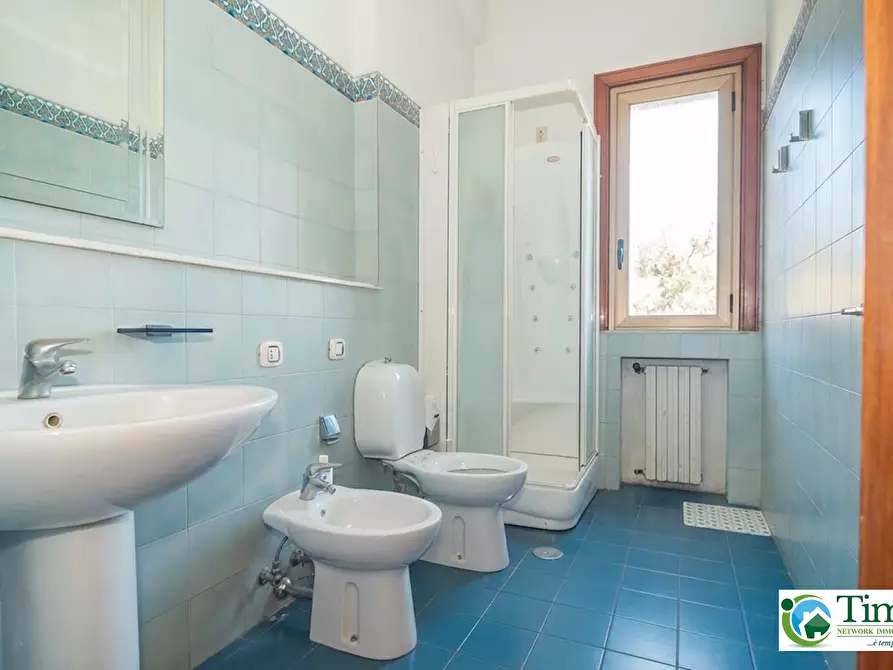 Immagine 34 di Villa in vendita  in Via Roma 29 a Sant'agata Li Battiati