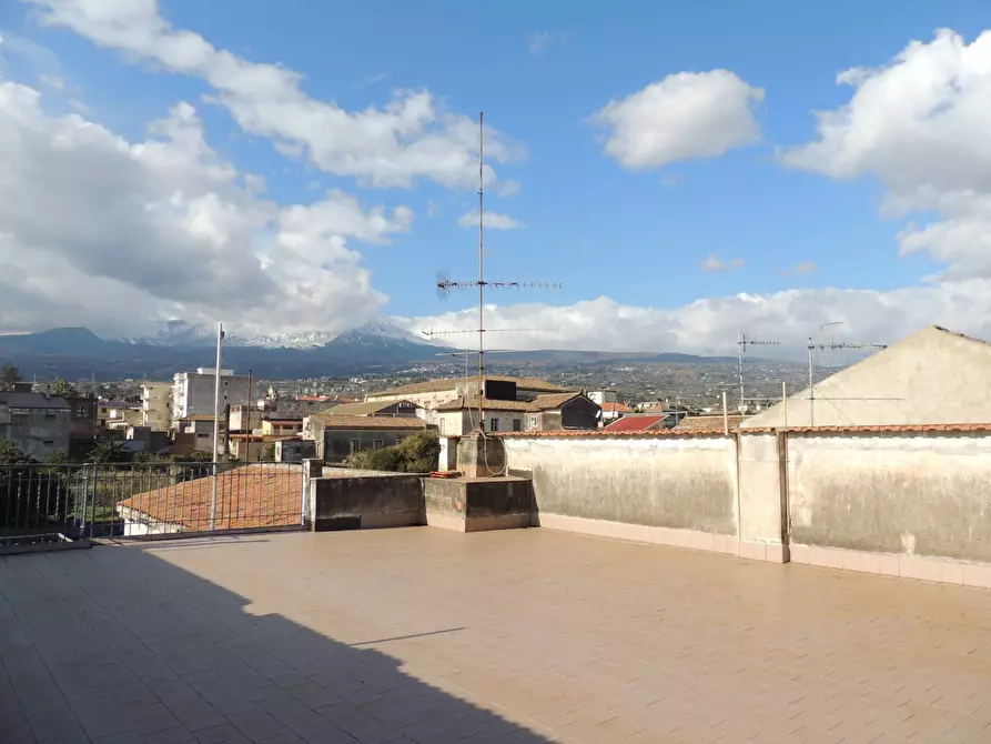 Immagine 17 di Casa indipendente in vendita  a Giarre