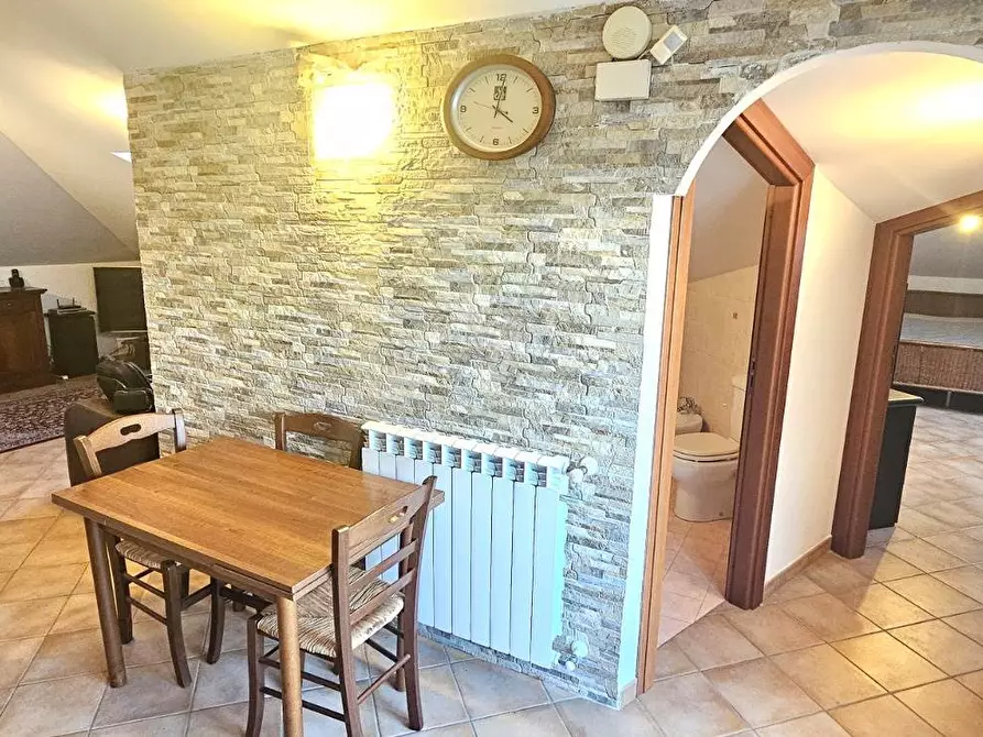 Immagine 11 di Mansarda in vendita  a Fiumefreddo Di Sicilia