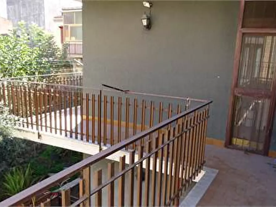 Immagine 11 di Trilocale in vendita  in Via Vincenzo Bellini 20 a San Pietro Clarenza