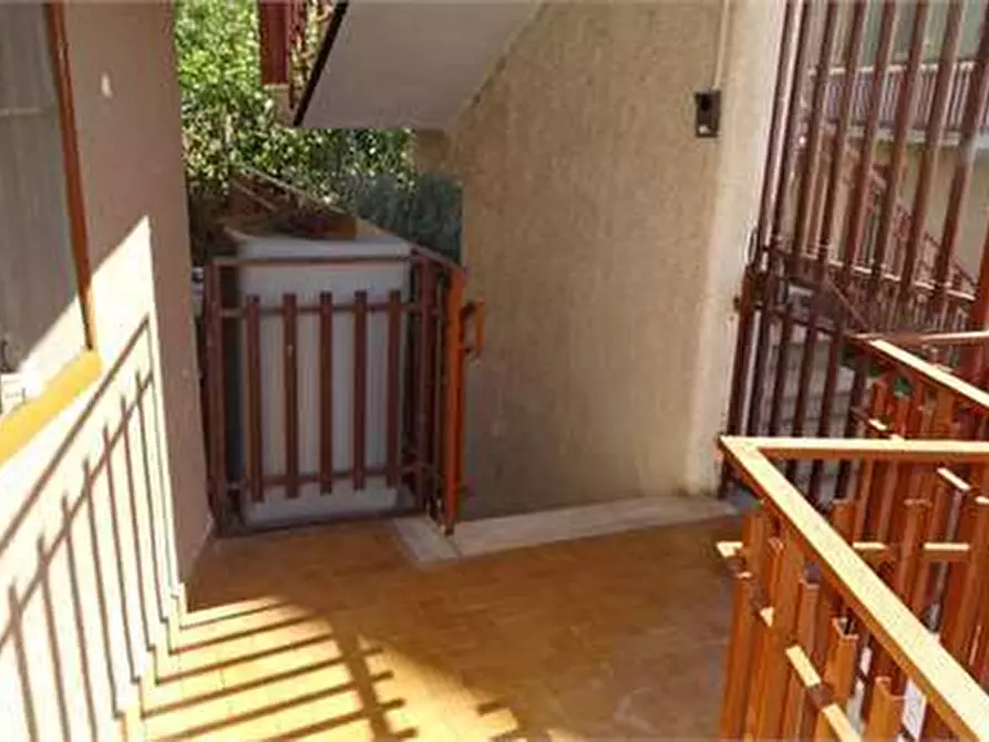 Immagine 4 di Trilocale in vendita  in Via Vincenzo Bellini 20 a San Pietro Clarenza