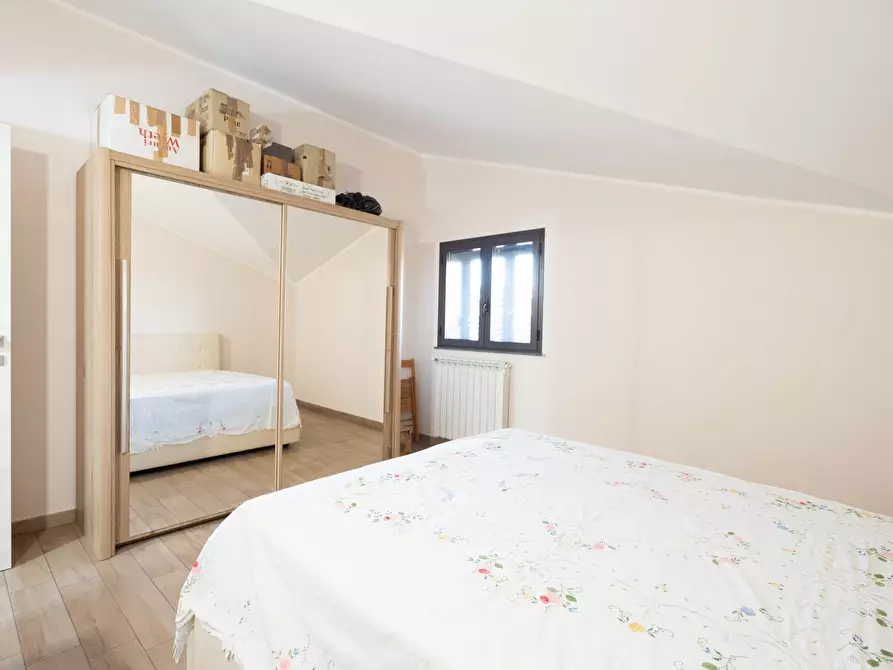 Immagine 36 di Casa bifamiliare in vendita  in Via Catanzaro 11 a San Giovanni La Punta