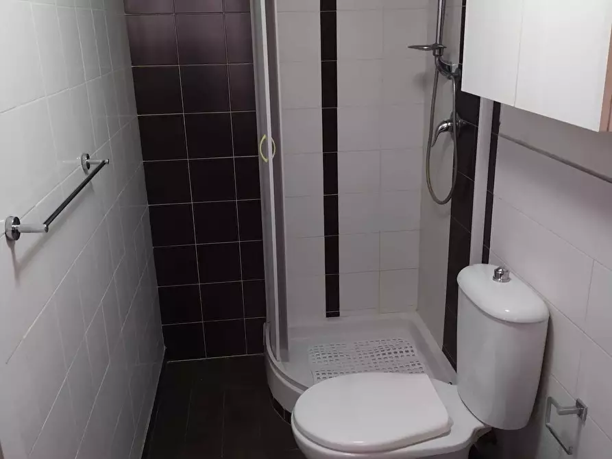 Immagine 13 di Terratetto in affitto  in Via Ferrara Abate 22 a Catania