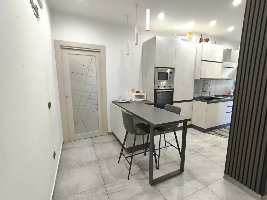 Immagine 8 di Trilocale in vendita  in Via Largo Calabria a Catania