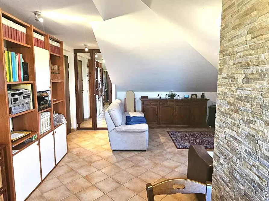 Immagine 8 di Mansarda in vendita  a Fiumefreddo Di Sicilia