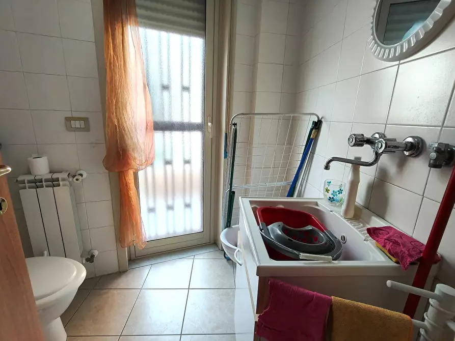 Immagine 22 di Quadrilocale in vendita  in Via Acquedotto Greco 248 a Catania