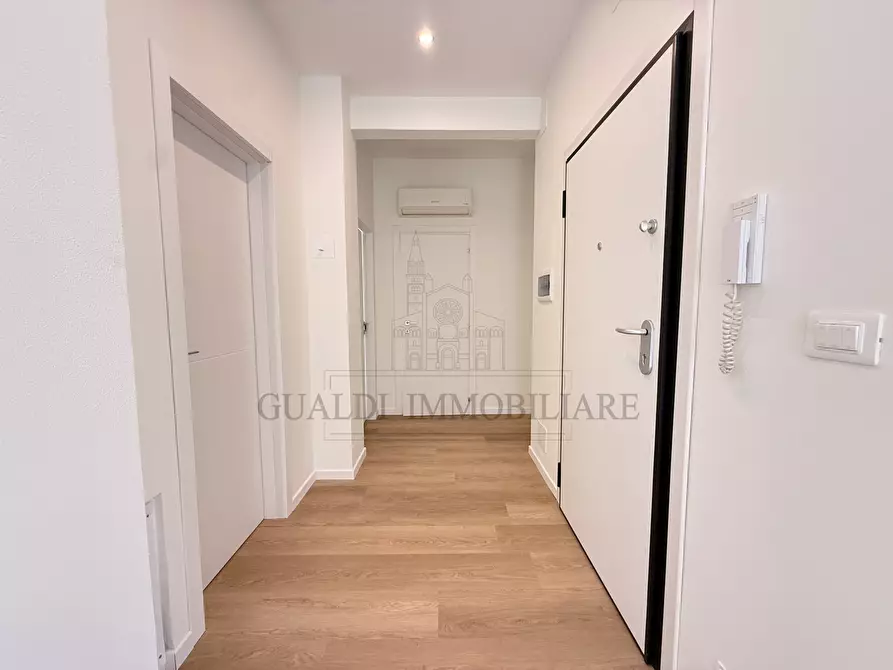 Immagine 7 di Trilocale in vendita  in Via Giuseppe Gibellini 31 a Modena