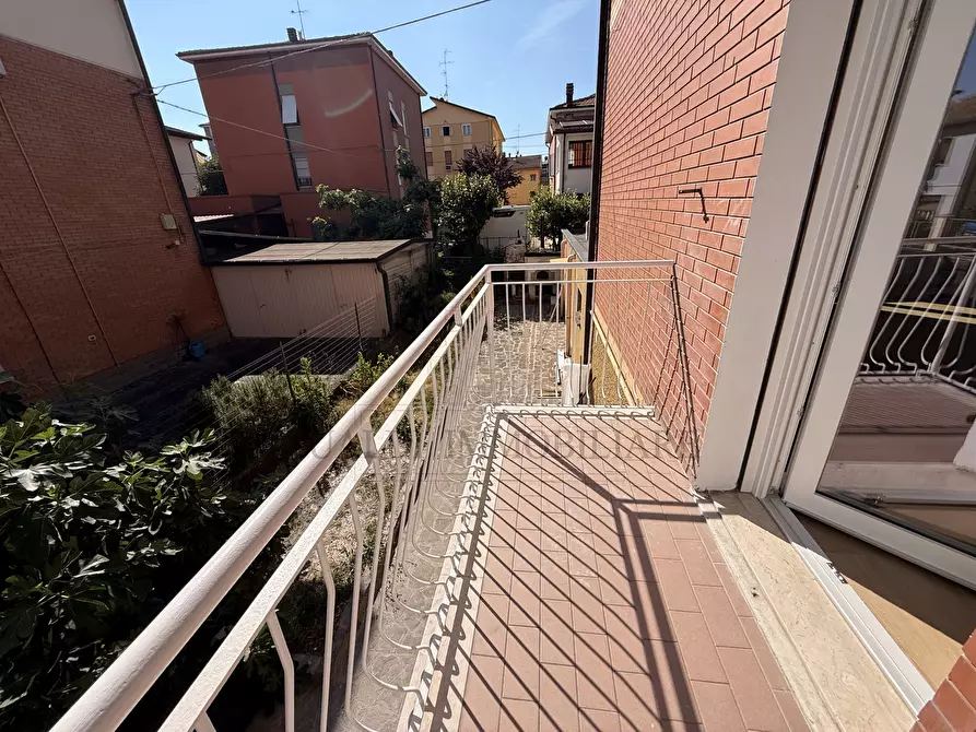 Immagine 4 di Trilocale in vendita  in Via Giuseppe Gibellini 31 a Modena