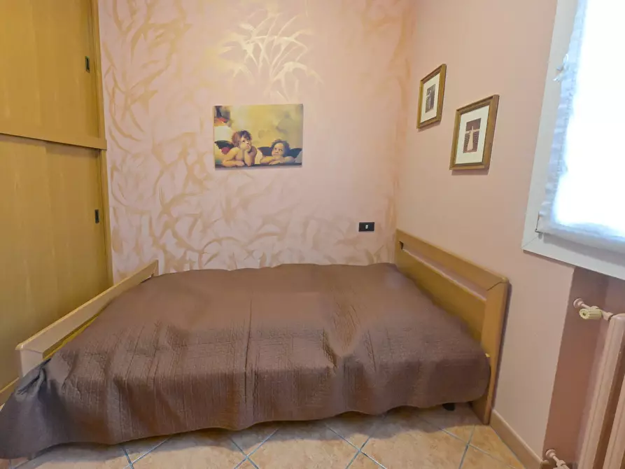 Immagine 18 di Pentalocale in vendita  in Viale Fratelli Cairoli 10 a Sassuolo