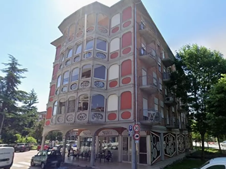 Immagine 1 di Appartamento in vendita  in Piazza Arturo Toscanini 6 a Pavullo Nel Frignano