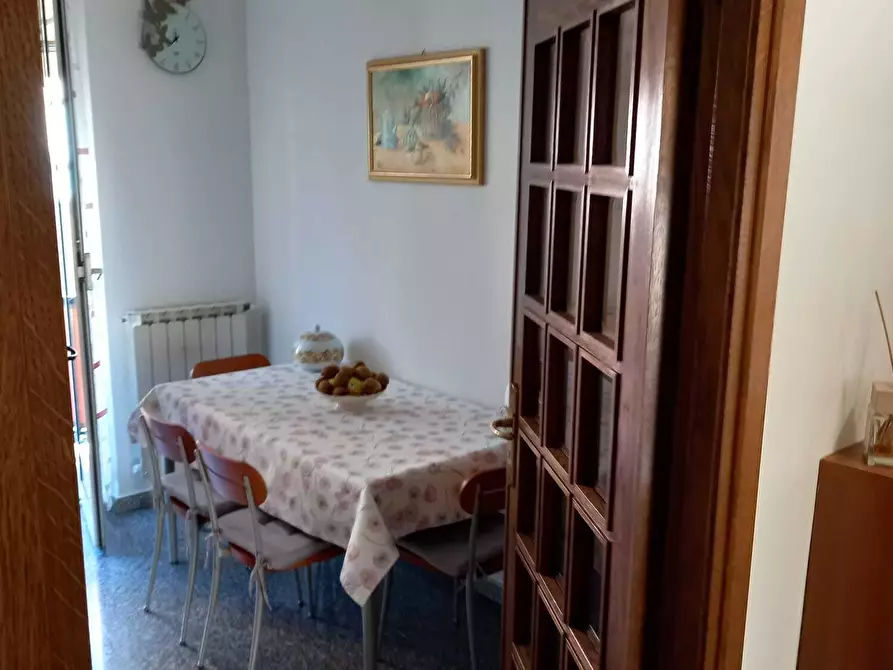 Immagine 7 di Quadrilocale in vendita  in Piazza Due Strade 2 a Bordighera