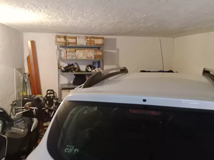 Immagine 20 di Bilocale in vendita  in Via Vittorio Emanuele 369 a Bordighera