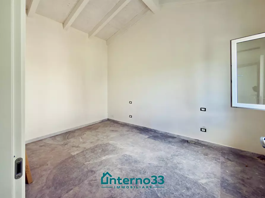 Immagine 5 di Casa semindipendente in vendita  a Sarzana