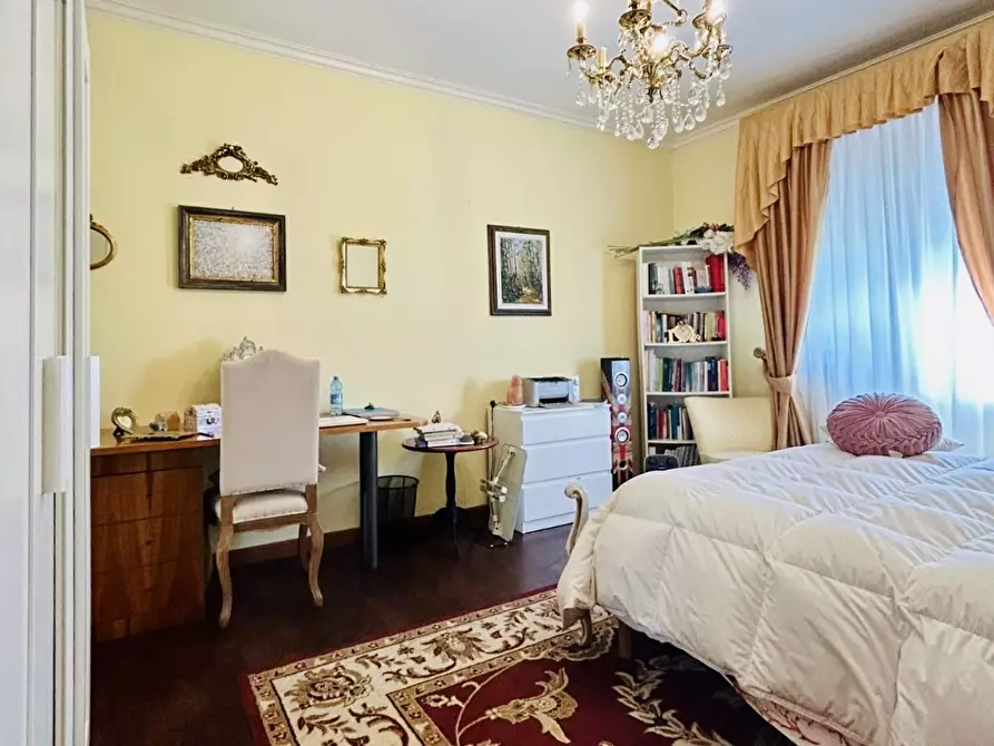 Immagine 12 di Appartamento in vendita  in Via paradiso 3 a Sarzana