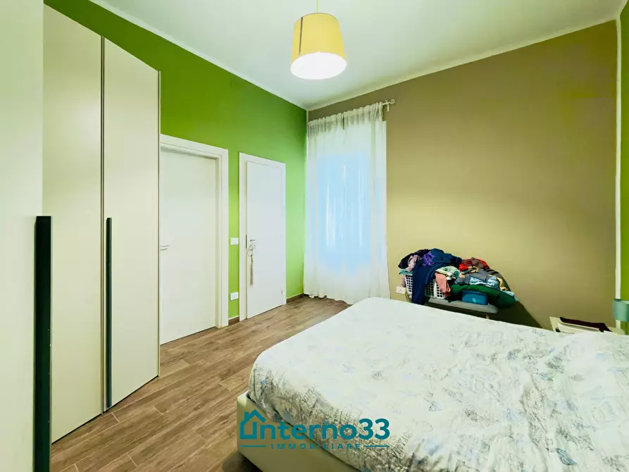 Immagine 10 di Pentalocale in vendita  in Viale Nazario Sauro 58 a La Spezia