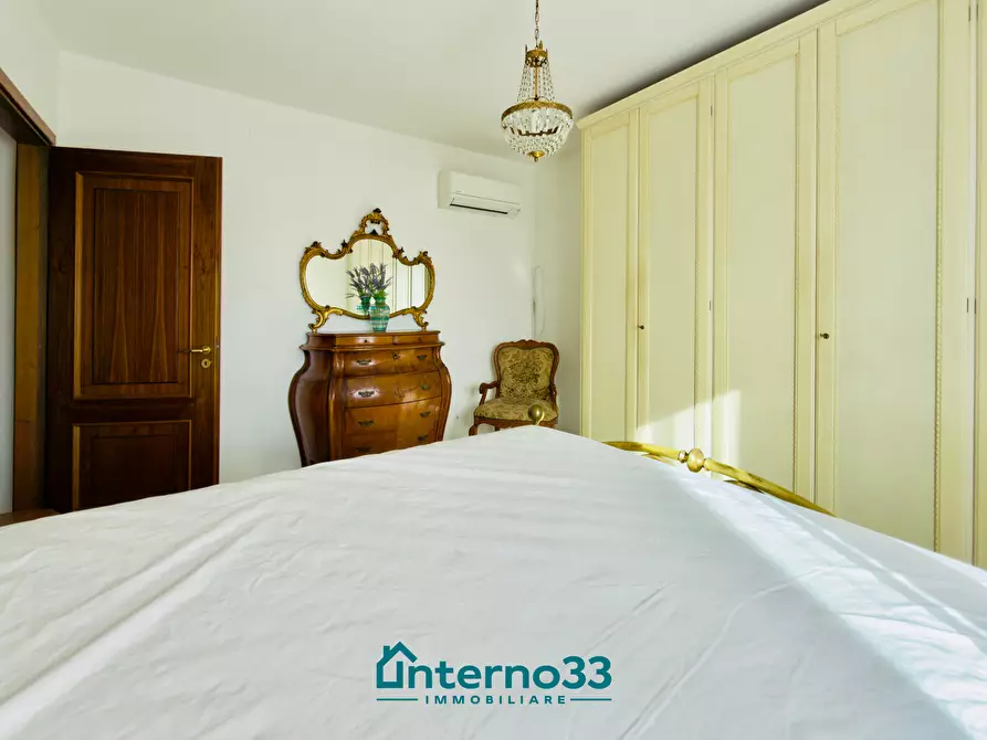 Immagine 19 di Attico in vendita  in Via Cerreti 21 a Santo Stefano Di Magra