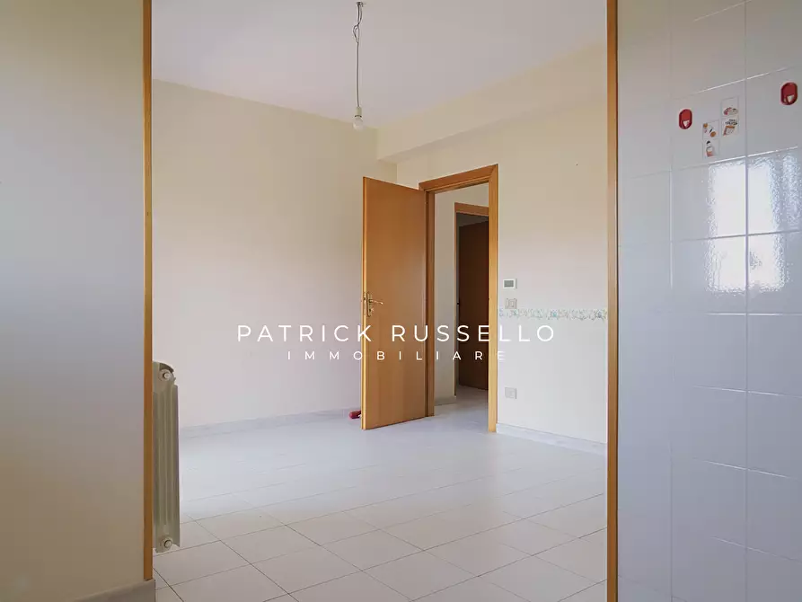 Immagine 4 di Quadrilocale in vendita  in Via Navari 7 a Gela