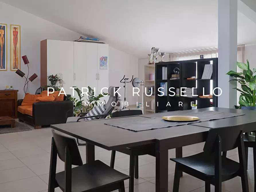 Immagine 21 di Trilocale in vendita  in Via Lupi, 37 a Gela