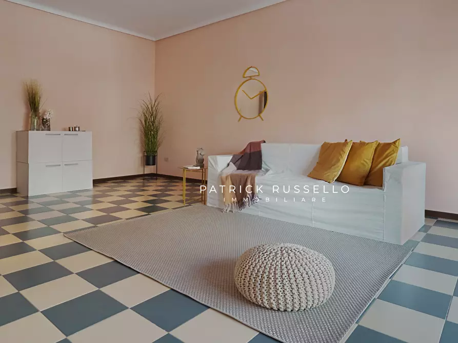 Immagine 20 di Quadrilocale in vendita  in Via Parioli 6 a Gela