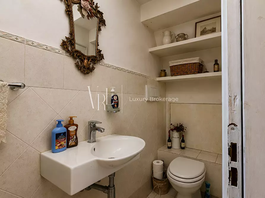 Immagine 14 di Casa bifamiliare in vendita  a Formello