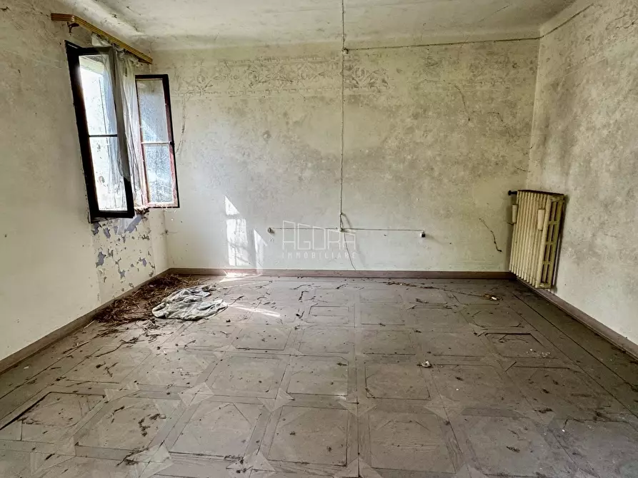 Immagine 24 di Villa in vendita  in Via Giotto 45 a Rovigo