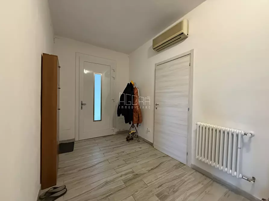Immagine 4 di Casa bifamiliare in vendita  a Rovigo