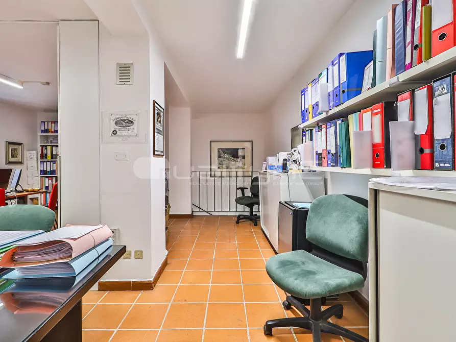 Immagine 17 di Ufficio in affitto  in Via Borgonuovo 10 a Bologna