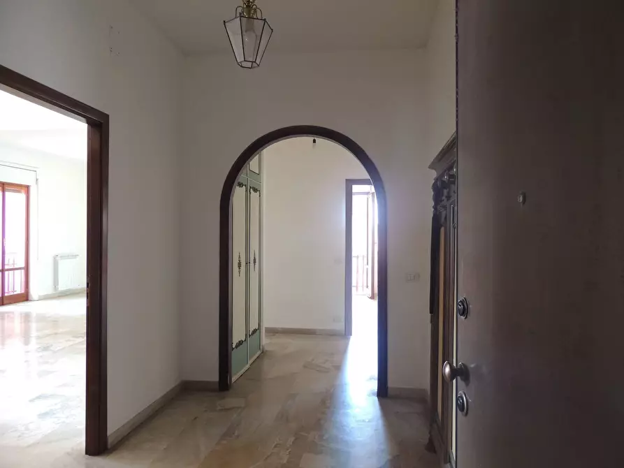 Immagine 4 di Quadrilocale in vendita  in Via Monti Iblei 11 a Tremestieri Etneo