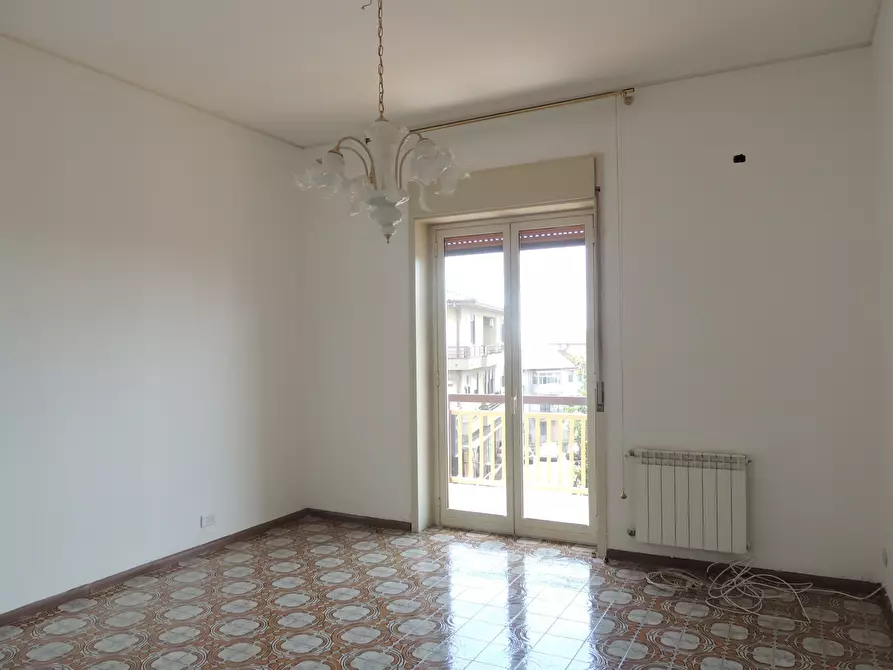 Immagine 16 di Quadrilocale in vendita  in Via Antonio Gramsci 55 a Gravina Di Catania