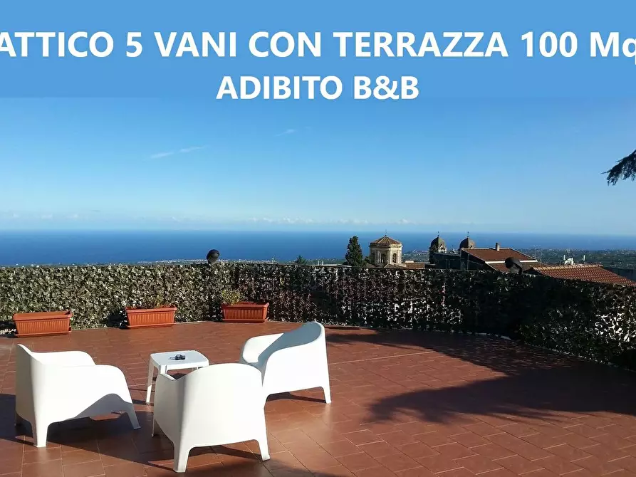 Immagine 1 di Attico in vendita  a Zafferana Etnea