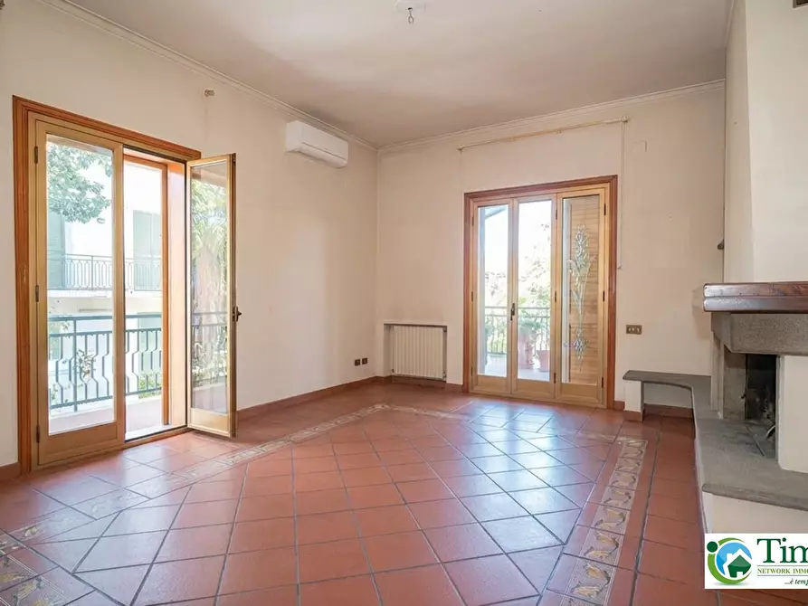 Immagine 23 di Villa in vendita  in Via Roma 29 a Sant'agata Li Battiati