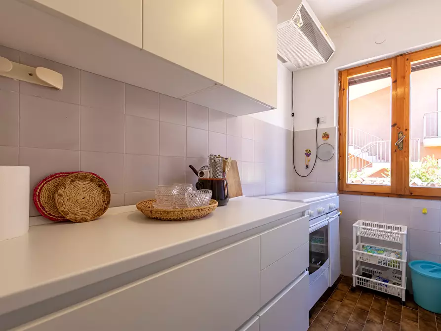 Immagine 14 di Trilocale in vendita  in via rinaggiu a Trinità D'agultu E Vignola