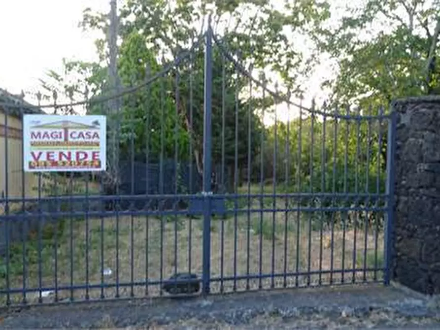 Immagine 1 di Terreno agricolo in vendita  in Vico Calvagna a Ragalna