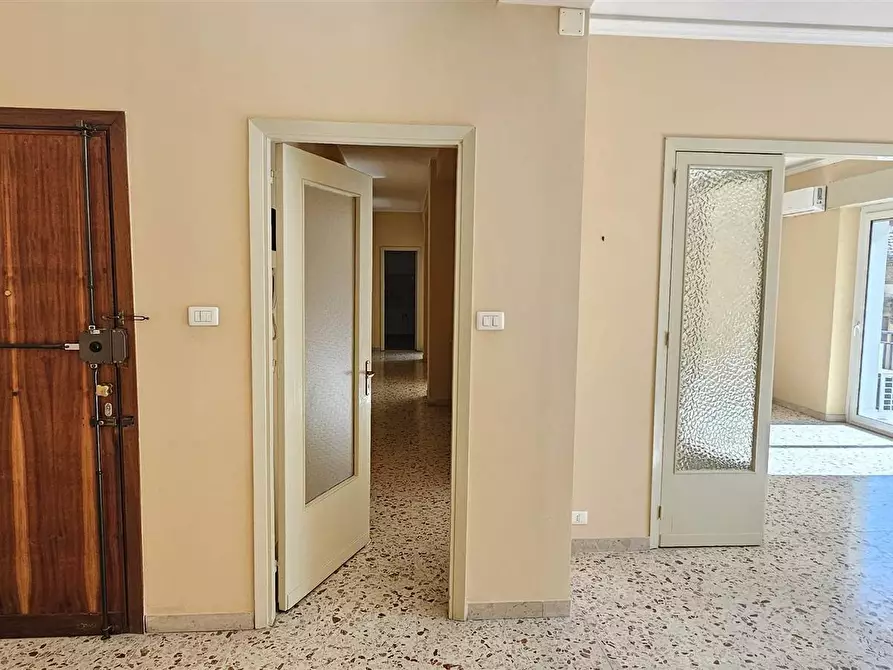 Immagine 1 di Appartamento in vendita  a Catania