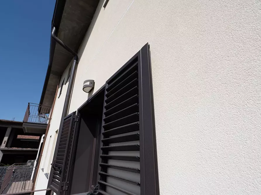 Immagine 7 di Casa bifamiliare in vendita  in Via Catanzaro 11 a San Giovanni La Punta
