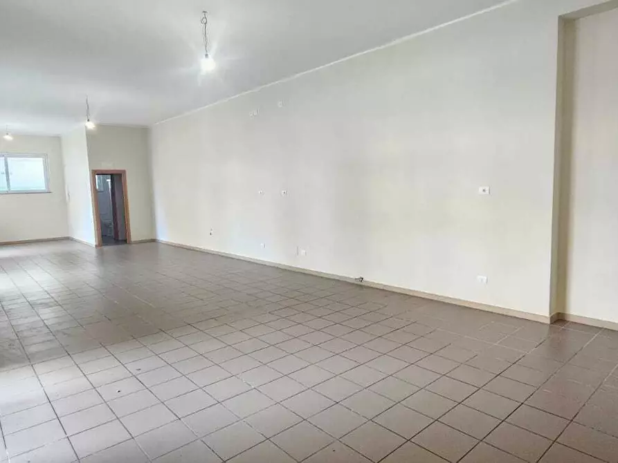 Immagine 14 di Attività artigianale in affitto  in Via Sciarelli 55 a Aci Castello