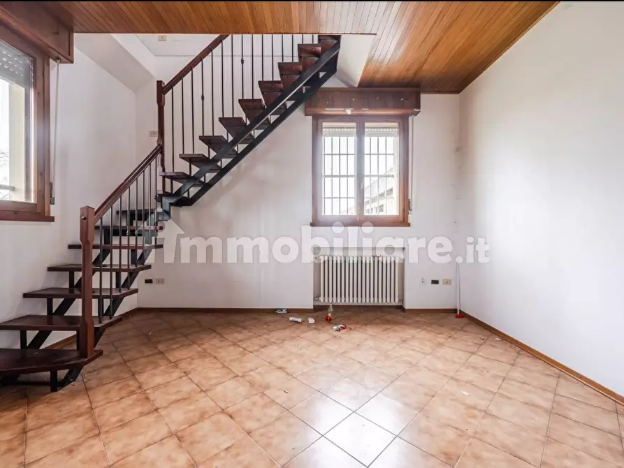 Immagine 6 di Pentalocale in vendita  in VIA PER RUBIERA 34 a Scandiano