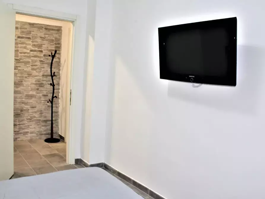 Immagine 5 di Bilocale in vendita  in Via Caduti del lavoro 6 a San Remo