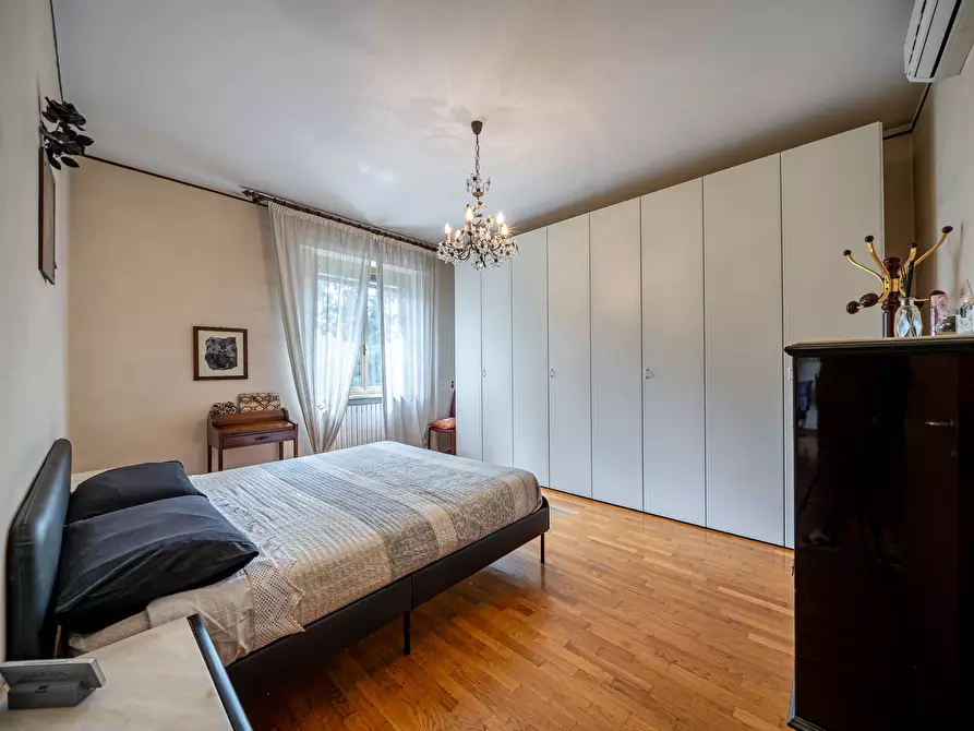 Immagine 5 di Quadrilocale in vendita  in Via Giuditta Sidoli 9600 a Parma